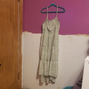 Elegant Green Sleeveless Dress